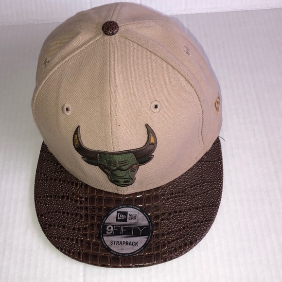 New Era Other - New Era Camo Bull